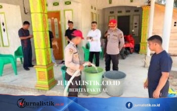 SPN Polda Gorontalo Distribusikan Air Bersih bagi Warga Terdampak Kekeringan di Bongomeme