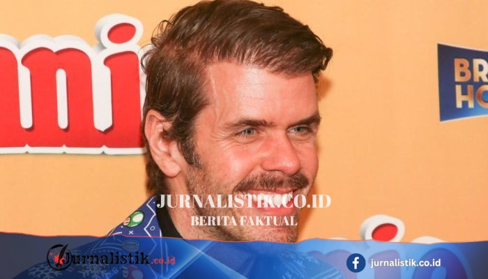 Perez Hilton butuh pemulihan panjang setelah dilaporkan melukai diri saat siaran langsung TikTok