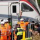 Kereta Essex tujuan London tergelincir, seluruh perjalanan dibatalkan