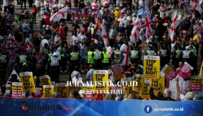 Timothy Miller (76) didakwa menutupi identitas dalam protes anti-migran di Portsmouth