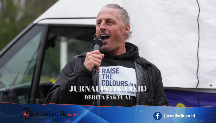 Pendiri Raise the Colours, Ryan Bridge, didakwa atas 14 dakwaan