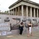 British Museum Membatasi Foto Bayeux Tapestry 68 Meter saat Pameran di London