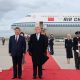 Trump menyambut Xi Jinping di Joint Base Andrews dengan karpet merah dan penerbangan dua B-1