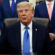 Trump Sebut Kekhawatiran Keselamatan AI ‘Hoaks’ Saat Menolak Pengaman Lebih Ketat