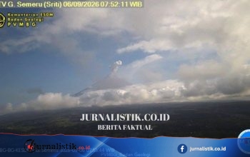 Semeru Erupsi: Kolom Abu Terpantau Setinggi 1.000 Meter
