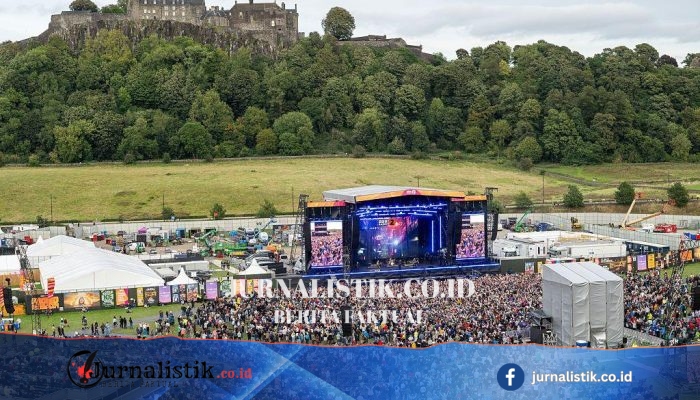 Ribuan Penonton Padati Radio 2 in the Park di Stirling, Berlatarkan Stirling Castle