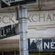 Wall Street Terpuruk, Kecemasan Kenaikan Suku Bunga The Fed Kembali Mengemuka