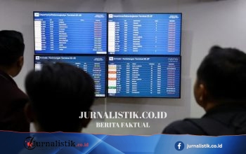 Delapan Bandara Ditutup karena Abu Anak Krakatau, 170.000 Penumpang Tertahan