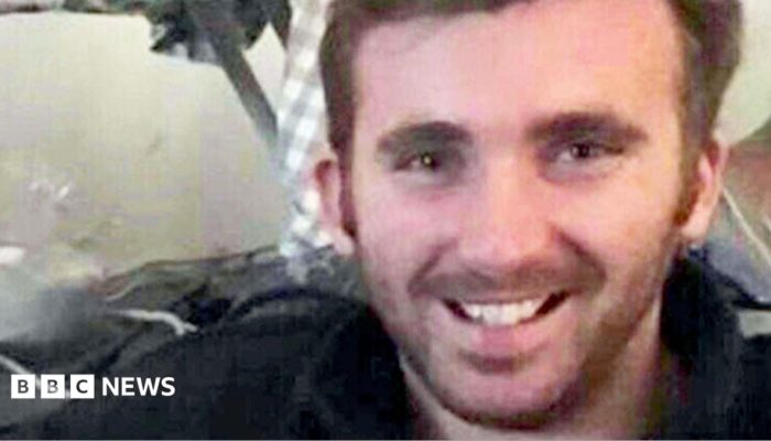Penerjun payung Inggris tewas dalam ledakan di Ukraina, koroner menyimpulkan