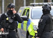 Warga Inggris-Iran bermata dua ditahan terkait insiden RAF Fairford