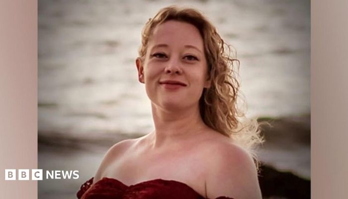 Renee Good ditembak petugas ICE di Minneapolis: keluarga gugat pejabat pemerintahan Trump