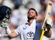 Duckett 113 dan Ben Stokes mengangkat Inggris kembali ke Test Ketiga vs Selandia Baru di Trent Bridge