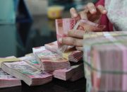 Masa Depan Rupiah Bulan Ini: Sanggup Menembus Rp18.000 per US$?