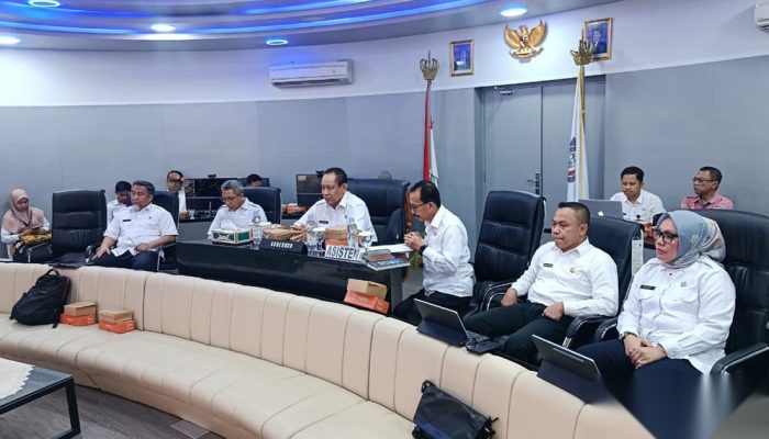 Usai Evaluasi APBD September, Gusnar Minta OPD Percepat Serapan APBD 2026