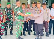 Sinergitas TNI-Polri Terjaga, Polsek Telaga Sapa Personel Koramil dalam Kejutan HUT TNI ke-81