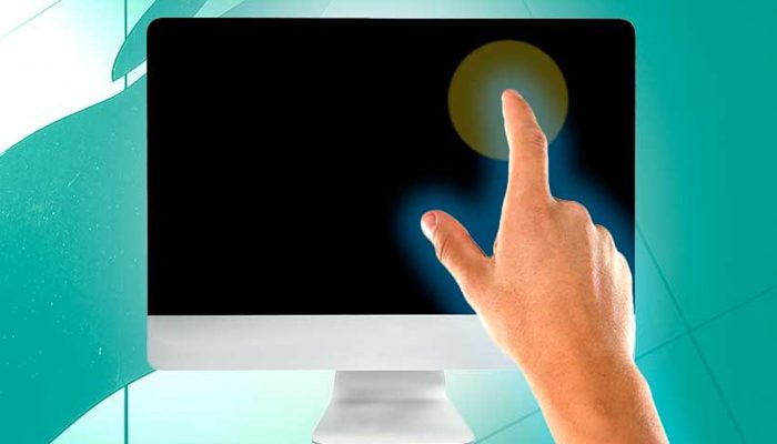 Perjalanan Apple: Dari Penolakan Steve Jobs terhadap Touch Screen ke Adopsi Layar Sentuh di MacBook