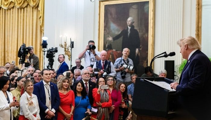 4 Alasan Trump Membentengi Pelaku Kejahatan Perang AS dan Israel