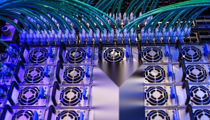 Investasi Pusat Data Asia Menguat, Risiko Kebijakan AS Tetap Membayangi