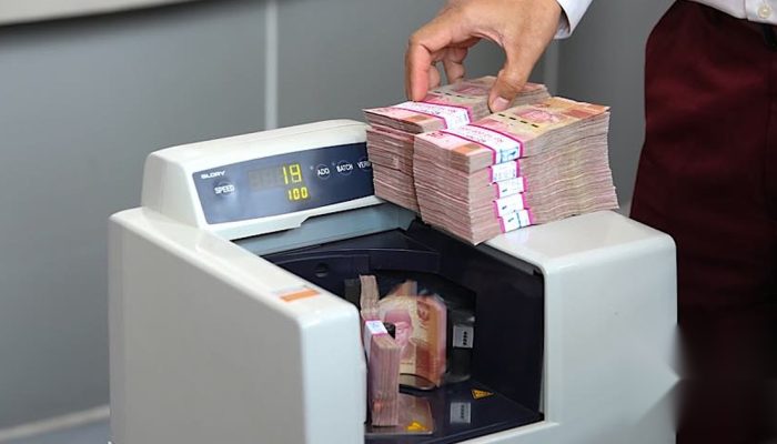 Rupiah Melemah, Beban Utang RI Jadi Perhatian Pasar