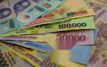 Dong Vietnam Kuat, Dolar Singapura-Ringgit Melemah; Rupiah Gimana Pekan Ini?