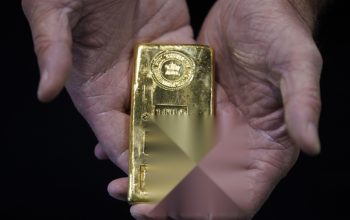 Intip Prospek Harga Emas Pekan Ini: Lebih Baik Jual atau Beli?