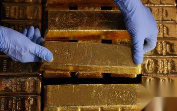 Harga Emas Global Turun Setelah Menguat 2 Hari Beruntun, Jual atau Beli?