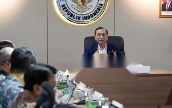 Luhut Tegaskan Penyempurnaan UU Tipikor Tak Menghapus Kerugian Negara
